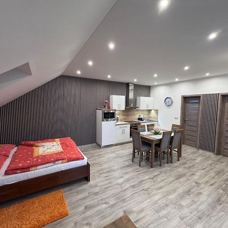 Apartman Liso ボブロヴェッツ エクステリア 写真